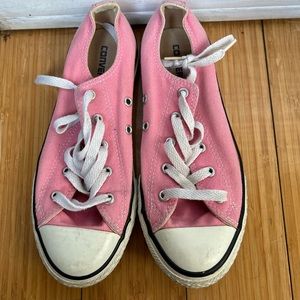 Pink Converse All Stars